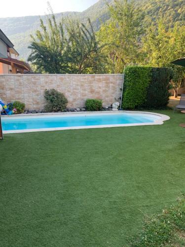 Grande Maison Avec Piscine Et Jacuzzi Sur La Route Des Stations