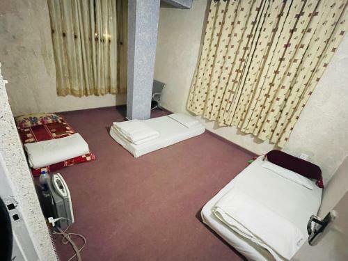 Salaar Apartment