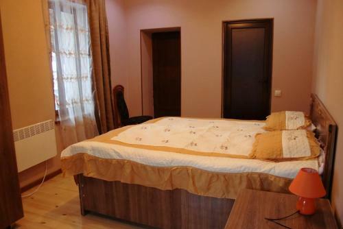 Hostal Kakhri Guest House