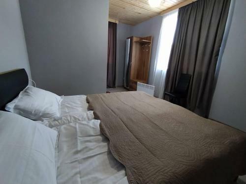 Tetne Qor Guesthouse