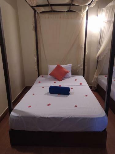 Hotel Polhena Bay Resort