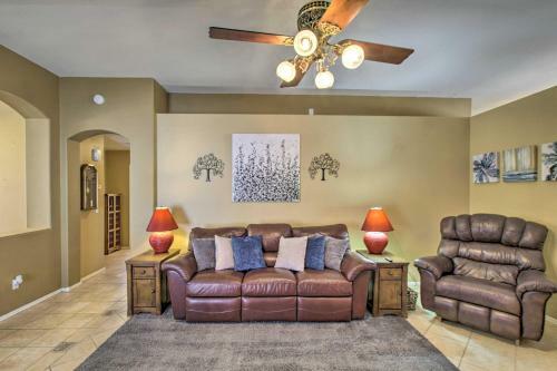 Comfortable Phoenix Area Home On Golf Course!