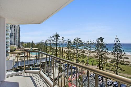 Aries Holiday Apartments