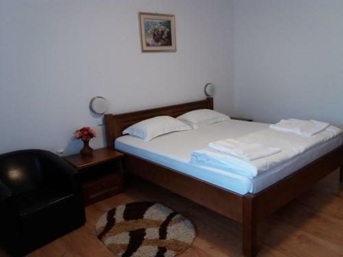 Hostal Green Eden Lepsa