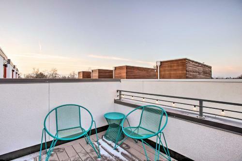 Trendy Denver Townhouse About 3 Miles To Downtown!