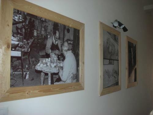 B&B Gallery