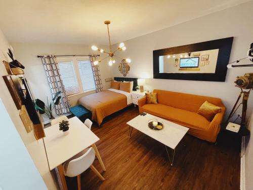 Aparthotel Nine20 Collins Apartments By Lowkl