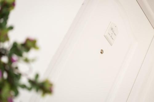 Beachside Cosy Apartment With Pool