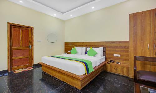 Hotel Treebo Trend The Eden Roc