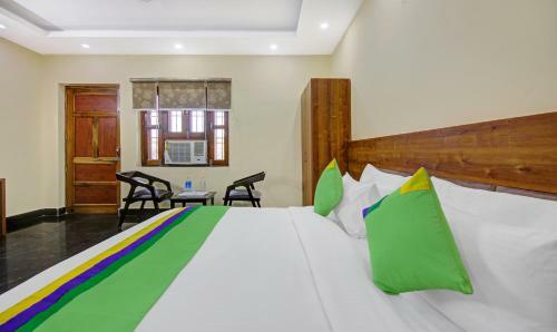 Hotel Treebo Trend The Eden Roc