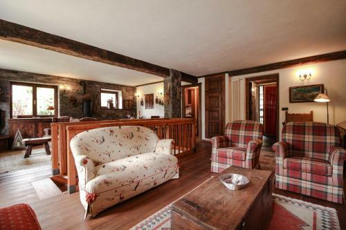 Courmayeur Mont Blanc Apricot Villa
