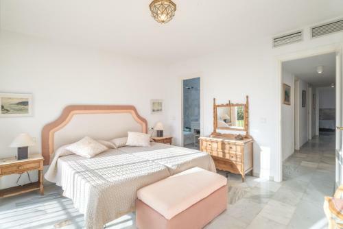 Precioso Chalet Con Jardin Privado