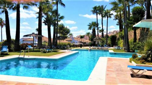 Precioso Chalet Con Jardin Privado