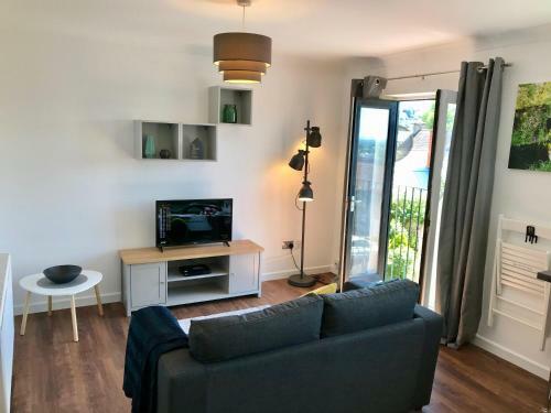 Upper Highview - Self Catering Apartment, Fpventures Stroud