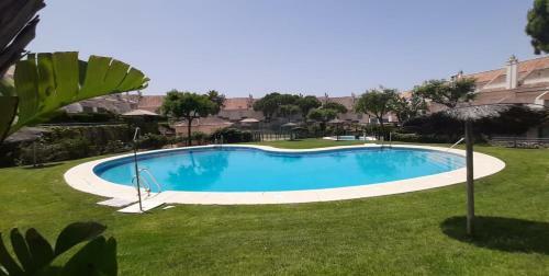 Adosado Golf Y Playa En Nuevo Portil