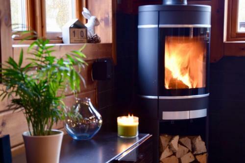 Pine Tree Lodge - Pentney Lakes