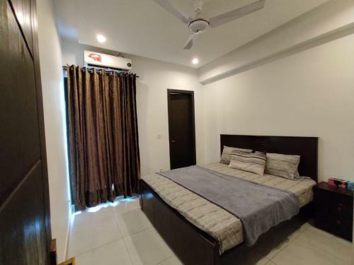 2 Bed Apartment In Family Building