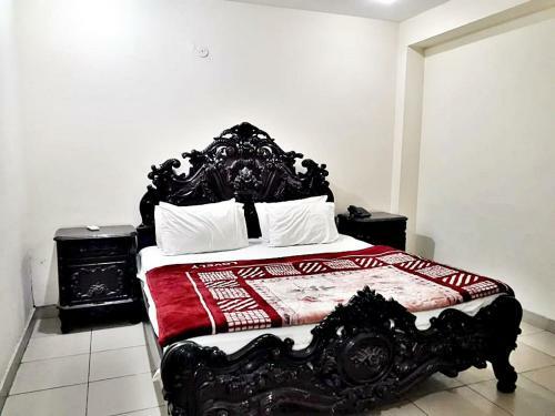 Fortville Hotel - Lahore