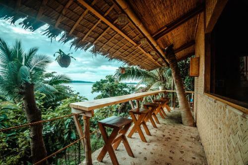Hotel Cocovana Beach Resort