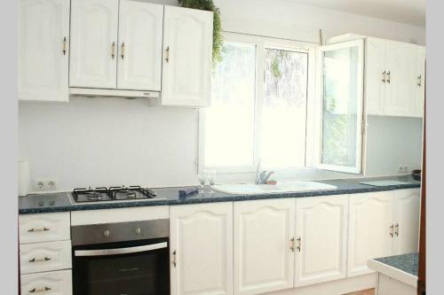 Detached Villa With Pool & Mountain Views In Busot