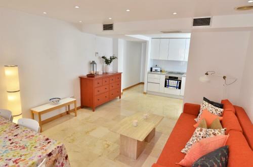 City Center Apartment