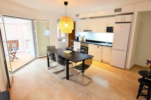 Luxury City Center Apartment
