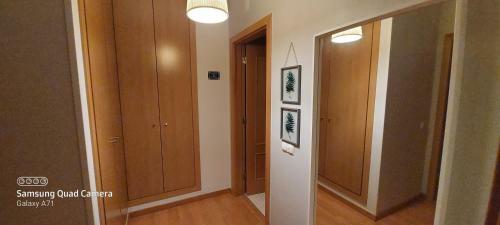 Apartamento Edif�cio Al-garb Piscina E 5m P� Da Praia Capacidade 6 Pessoas
