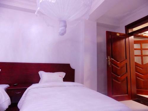 Sunrise Hotel