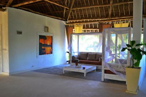 Bed & Breakfast Kimya House