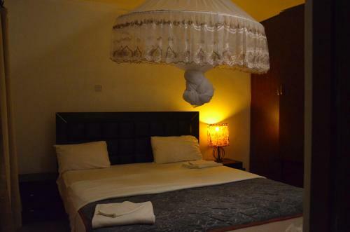 Albergue Barazani Garden Villa
