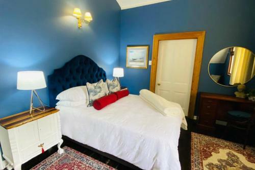 Hostal Caledon Grace Guesthouse
