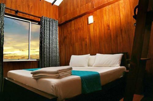 Hotel Hikka Ocean Resort