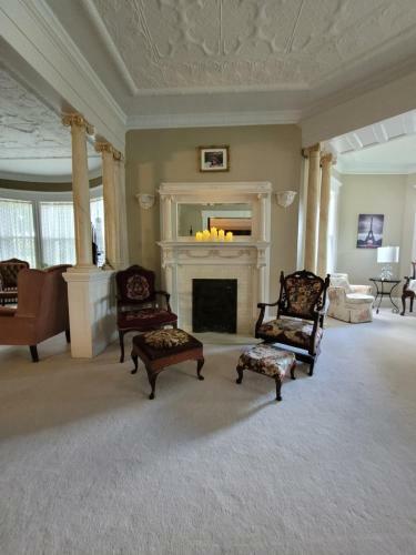 Ruby Manor Bed & Breakfast