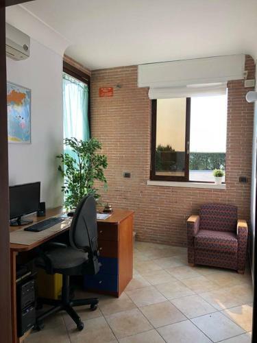 Hostal Re Vincy - Affittacamere