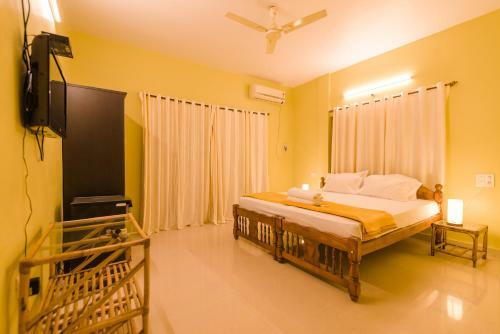 Hostal Pinnacle Mairosa By The Beach