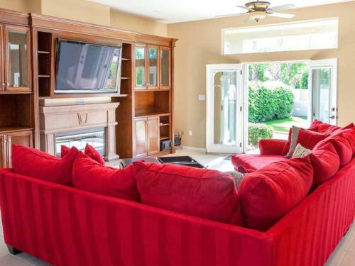 Villa Laius - Luxury With Pool