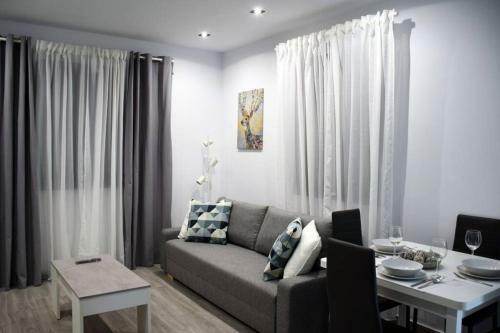 Apartamento Alojamientos Lola, Suite Con Jacuzzi