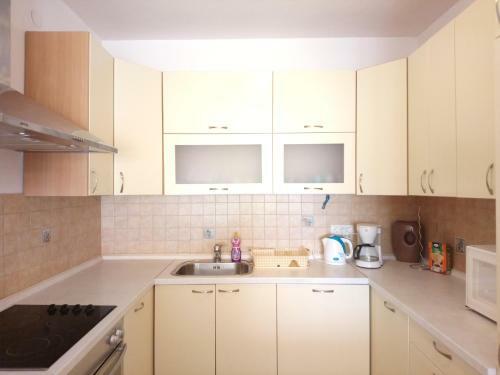 Bonavista Apartment