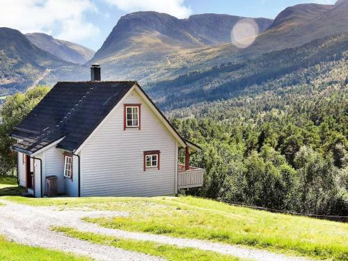 Holiday Home Sandane
