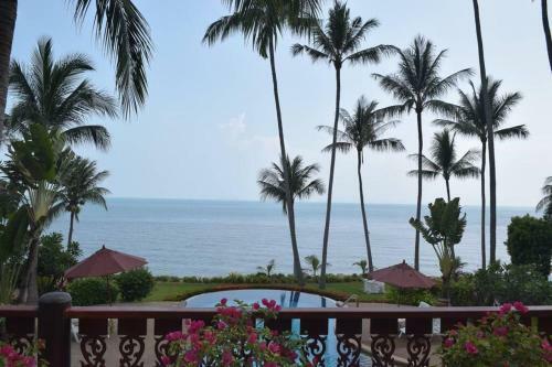 4 Bedroom Beachfront Villa ~ Villa 3