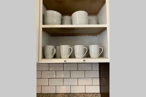 Mable 3 Bedroom Upper Unit W/king Beds In Denver