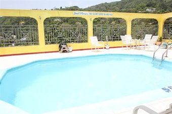 Hotel Executive Shaw Park Guest House