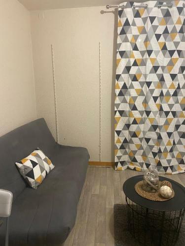 Apartamento Studio Avec Terrasse Et Garage B�ziers Centre