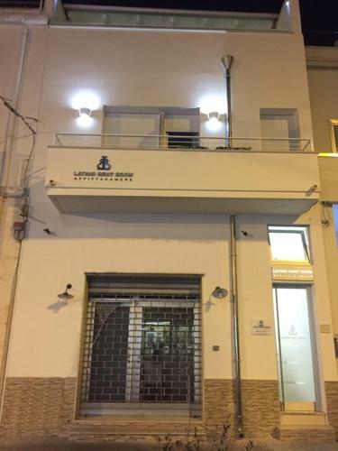 Hostal Latino Rent Room
