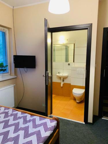 Hostal Ms-otel Pokoje Goscinne 1,2,3 Osobowe ?ywiec
