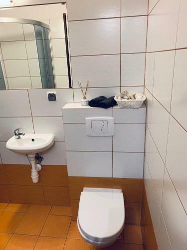 Hostal Ms-otel Pokoje Goscinne 1,2,3 Osobowe ?ywiec