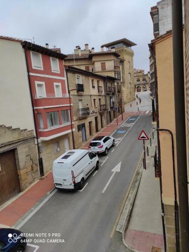Apartamento Piso 2� En Calle Navarra