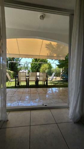 Sun 'n Sand, Dream It In Possidi
