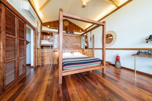 Parrot World - Les Lodges