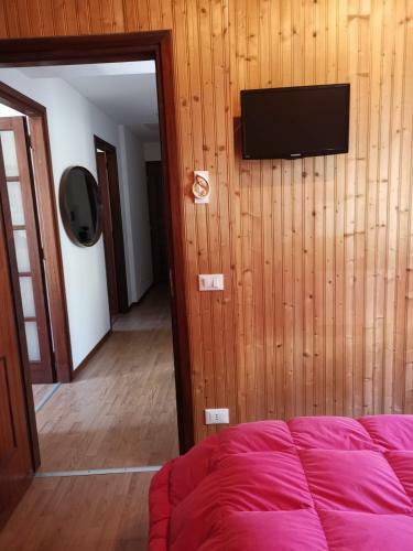 Blue Lake Apartment 2